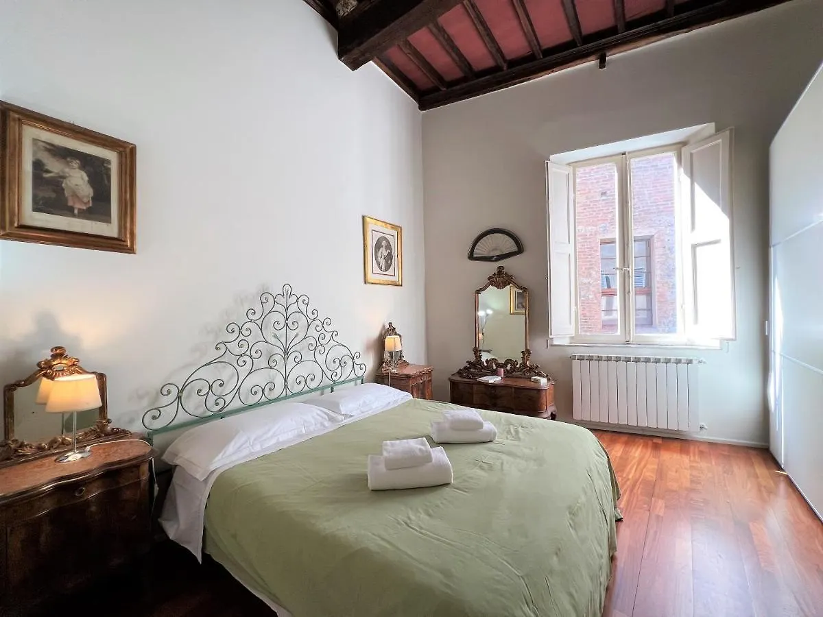 Guest House Bandini: Eleganza Nel Cuore Di Siena