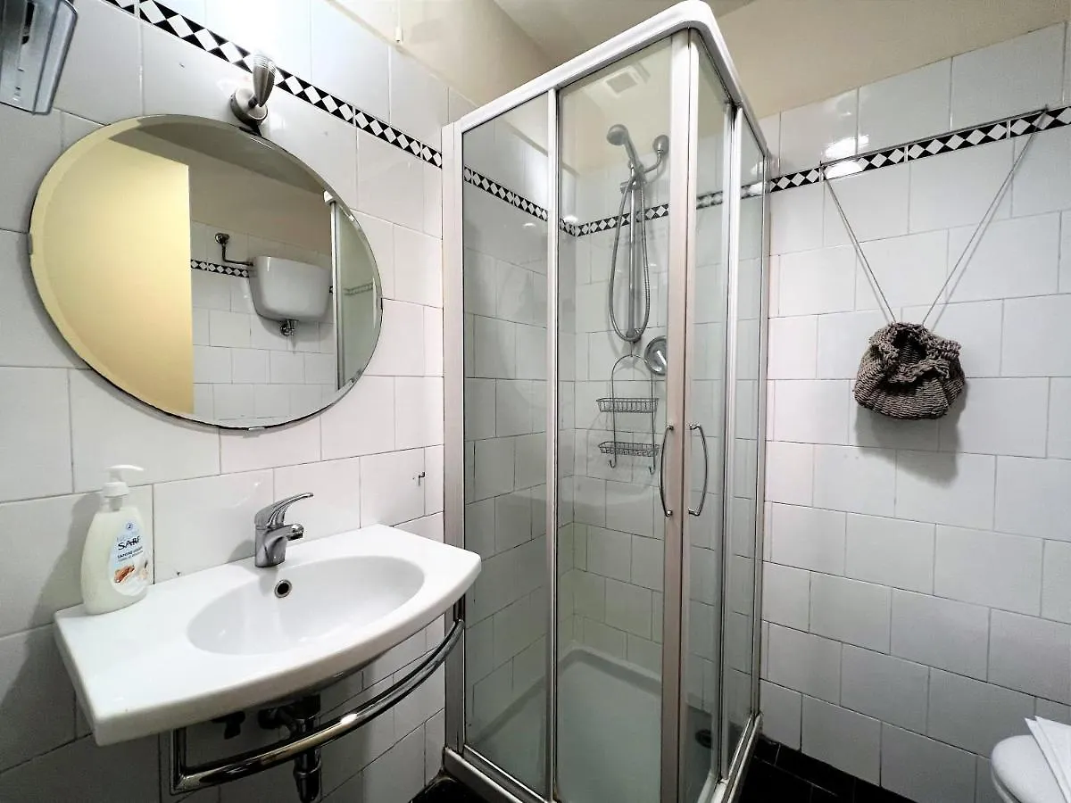 Guest House Bandini: Eleganza Nel Cuore Di Siena