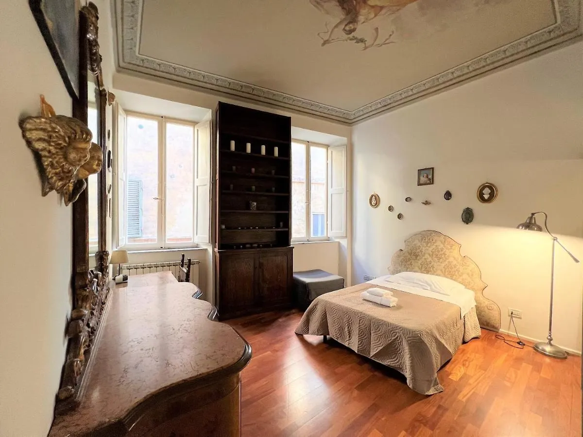 Guest House Bandini: Eleganza Nel Cuore Di Siena Apartmán